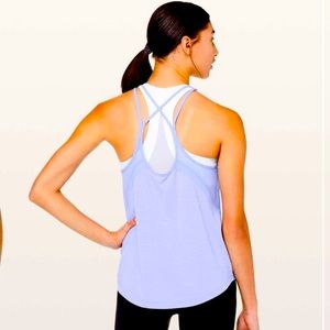 🌸 Lululemon Run Off Route tank size 2